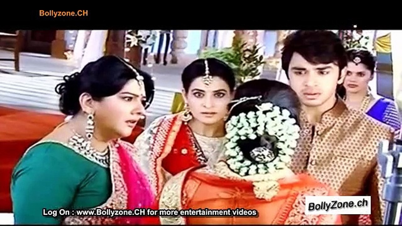 LD-Radha Ke Beech Dooriyaan!! - Mere Rang Mein Rangnewali - 1st April 2015