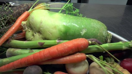 Gigot d'agneau braisé, tartine végétale aux senteurs orientales