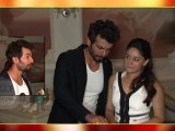 Ek Paheli Leela Actor Jay Bhanushali Kisses Wife Mahii Vij Her Birthday 2015