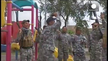 Tikrit è liberata, secondo il governo iracheno. militari in festa alle porte della città