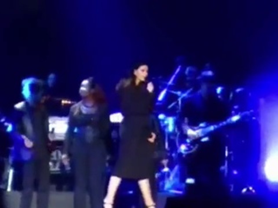 Laura Pausini   Piel Desnuda