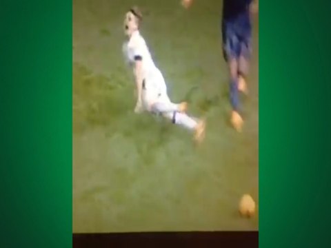 Que mentira! Veja as maiores encenações do futebol mundial