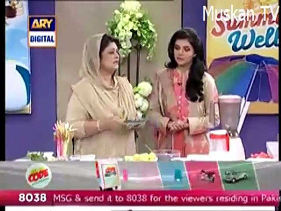 Garmiyo me Kon Kon say Sharbat Piye Watch this...
