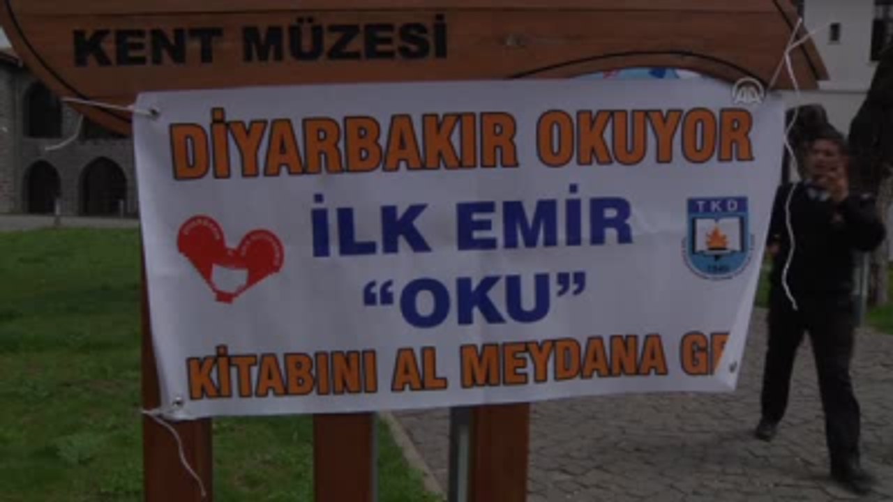 Tarihi Mekanda Kitap Okuma Etkinliği