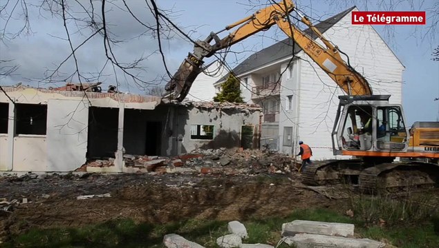 Lamballe. La déconstruction de l'ancienne gendarmerie a démarré