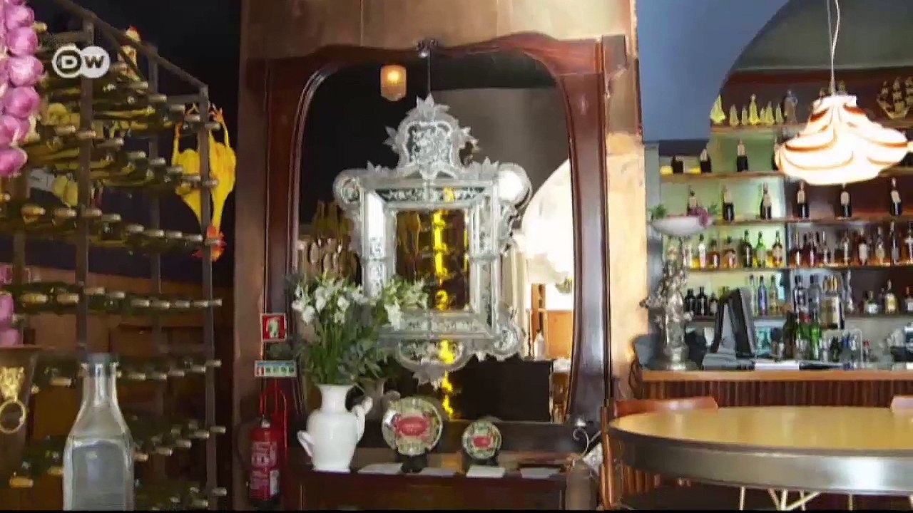 à la carte: Iberian pork cheeks, cabbage, and root vegetables | Euromaxx