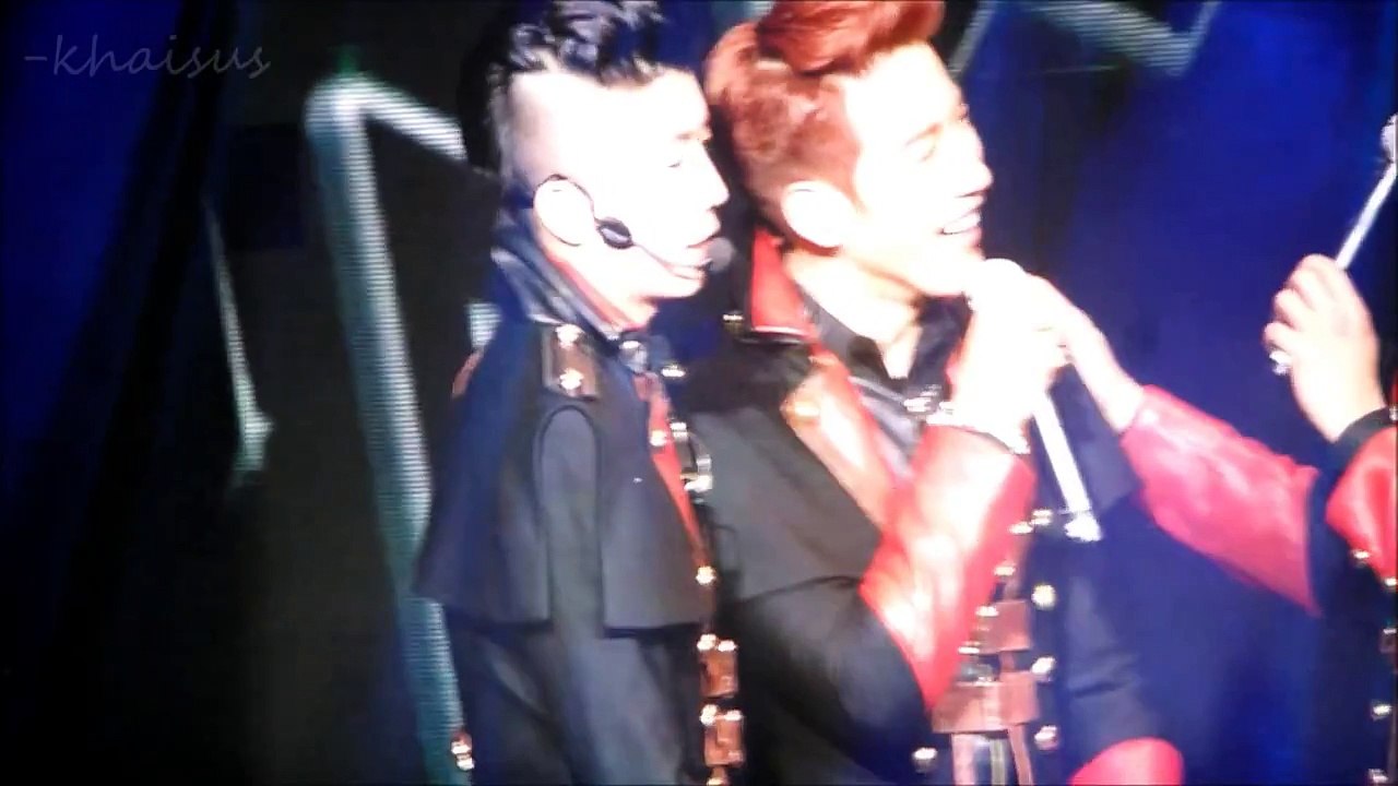 2pm Speaking English,Taecyeon singing twinkle twinkle Funny Talk 2
