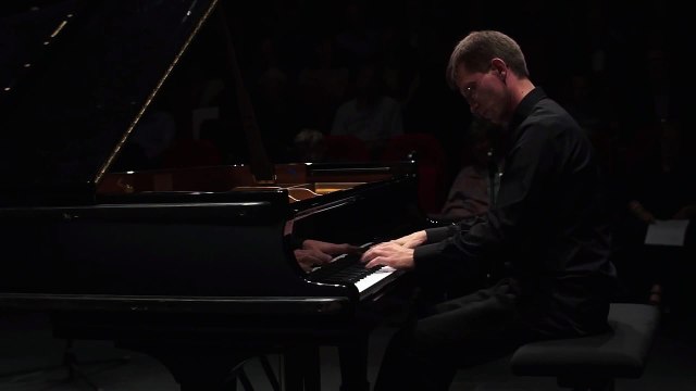 SERGEI RACHMANINOW: Prélude cis-Moll (Vyacheslav Gryaznov, HD)