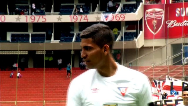 Equateur - Le coup franc imparable de Cevallos
