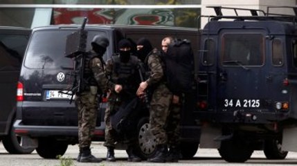 Savcının Odasında Tek Silah Bulundu