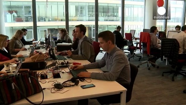 Macarlara yurt dışı dolaşım ücreti kalktı