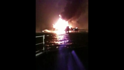 México: Incendio en plataforma de Pemex