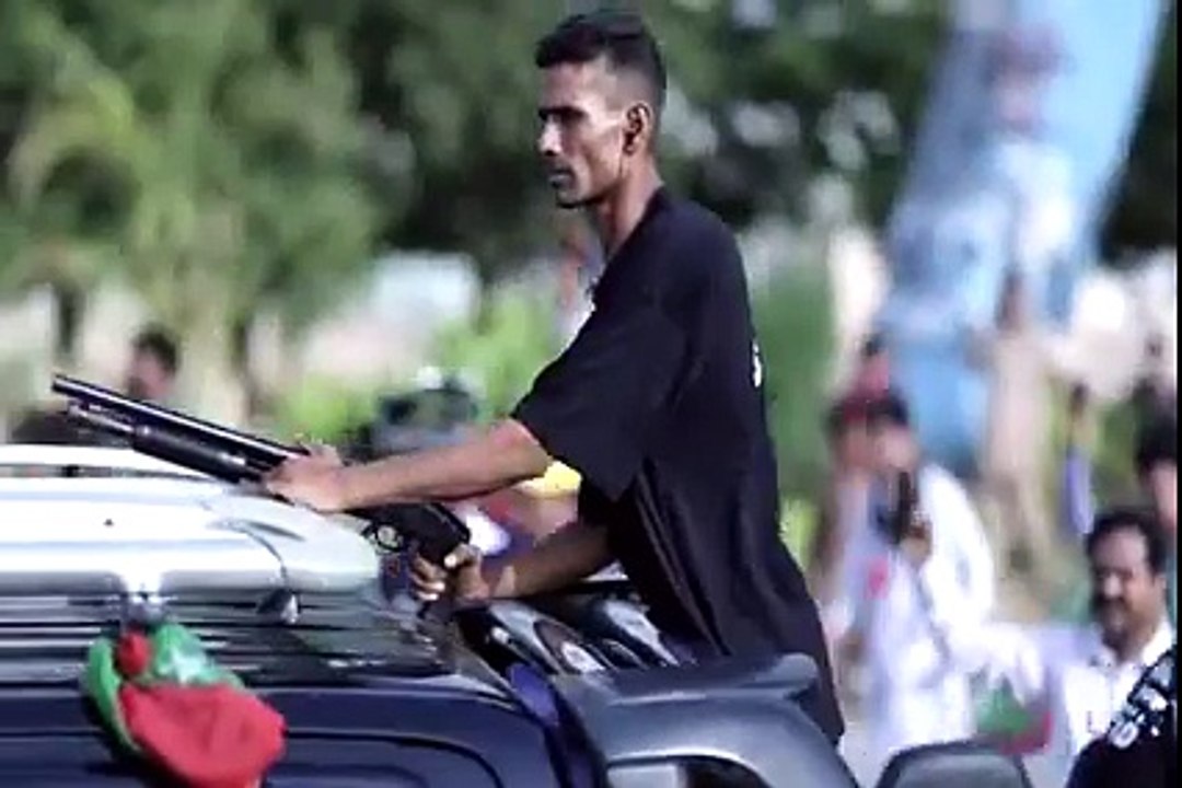 imran khan pti protocol and respect in karachi