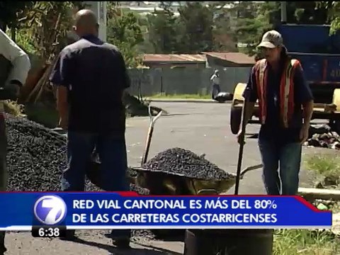 Falta de recursos frena a municipios para mantener vías cantonales
