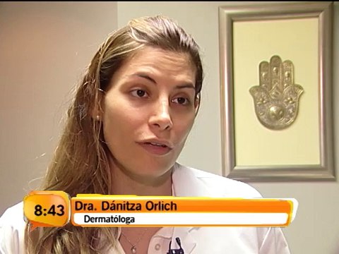 Una experta nos explica como quitar las manchas de las axilas