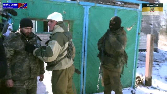 В Чернухино пленных солдат ВСУ обстреляли украинские заградительные отряды