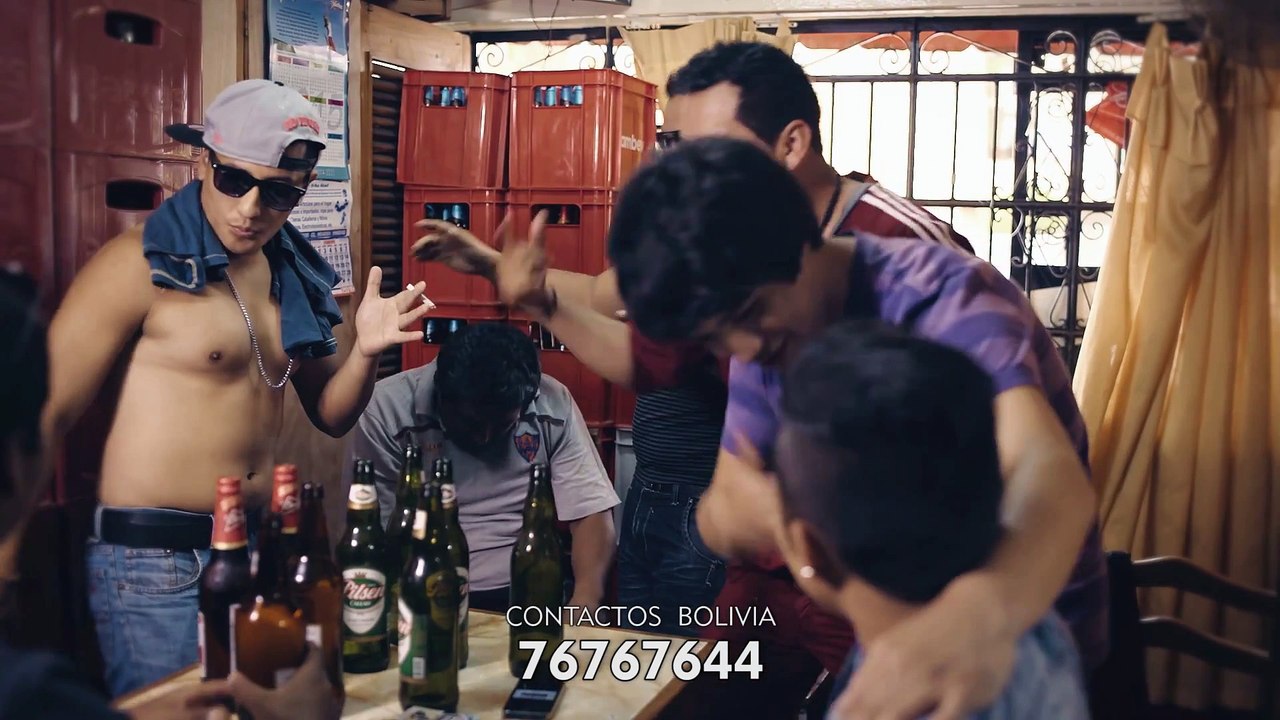 Carlos Alarcón y su grupo Los Genios - Madrecita Mía (Oficial) Primicia 2015