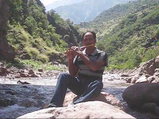 Flute Musharf Ali: 0300 48 20245 NEELAM Valley River Muzaffarabad 5 sept 2009 Pakistan