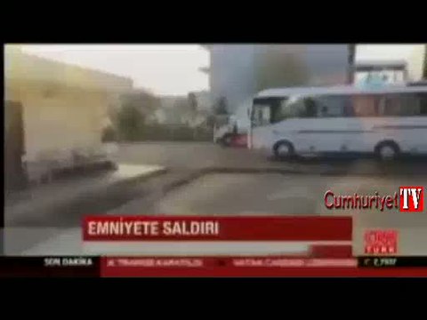 'Yandaş' Nevşin Mengü'yü hedef gösterdi