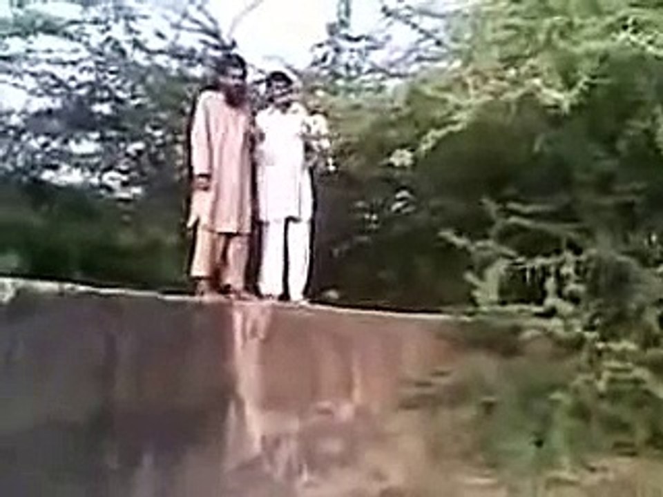 Dog Chasing Pathan Funny Clip
