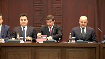 1davutoğlu: Türkiye Ekonomisi, Yüzde 2.9 Büyüdü