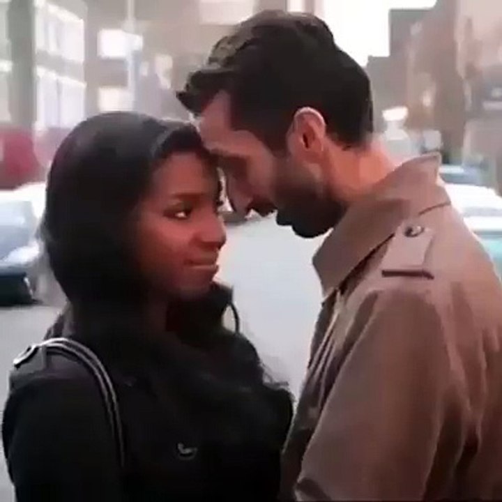 OHAA...Adam Kız Arkadaşının Görünce ......