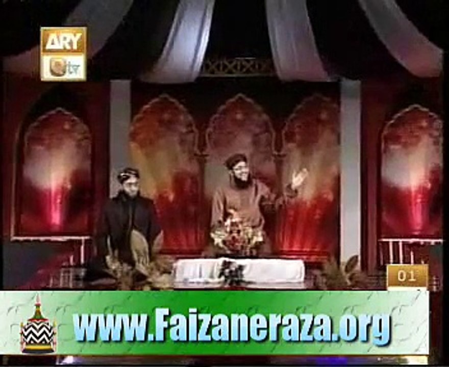 Faisle Gumbad e Khazra by Hafiz Tahir Qadri & Hafiz Ahsan Qadri