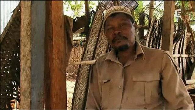 Direction île de Mayotte, le peuple du lagon