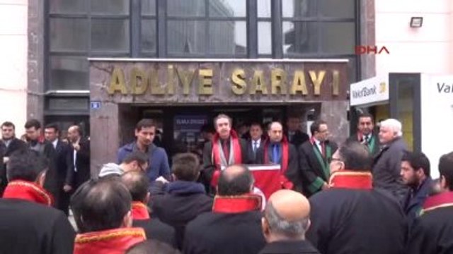 Gebze Adliyesi'nde Şehit Savcı Kiraz İçin Anma Töreni