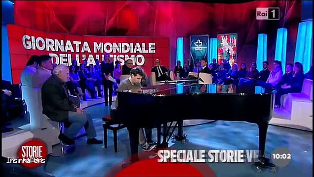 Flavio Insinna a Storie vere 2-4-15 (prima parte)