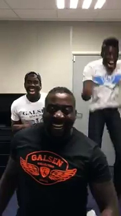 Une chanson sur le Front Nationale après les élections départementales