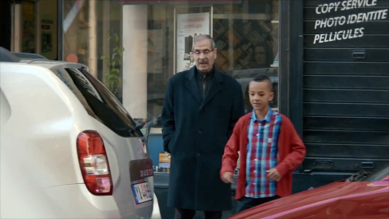 Des enfants surpris au volant d'un Dacia Duster en plein Marseille