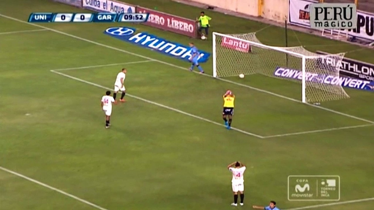 Fernandez, il portiere più scarso della storia!