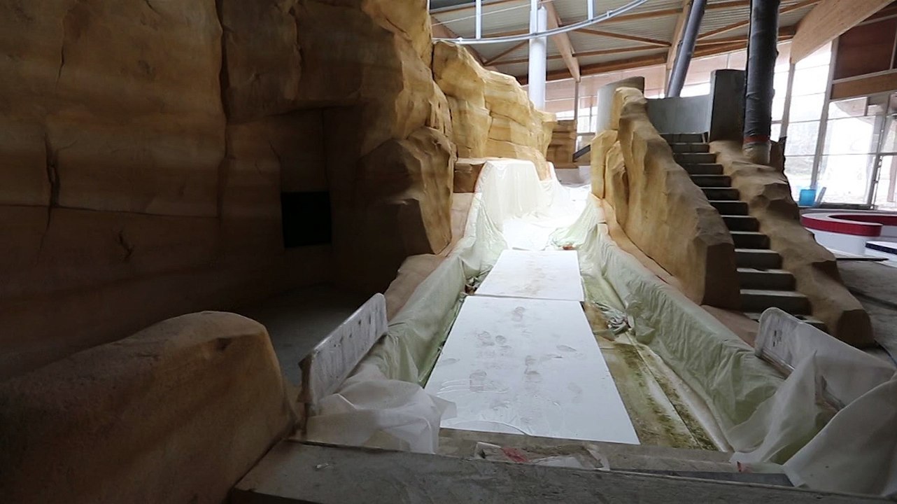 Louvroil: visite du chantier du centre aquatique