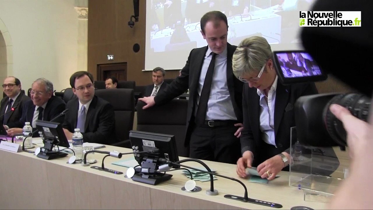 VIDEO. Loir-et-Cher : Maurice Leroy réélu président du conseil départemental