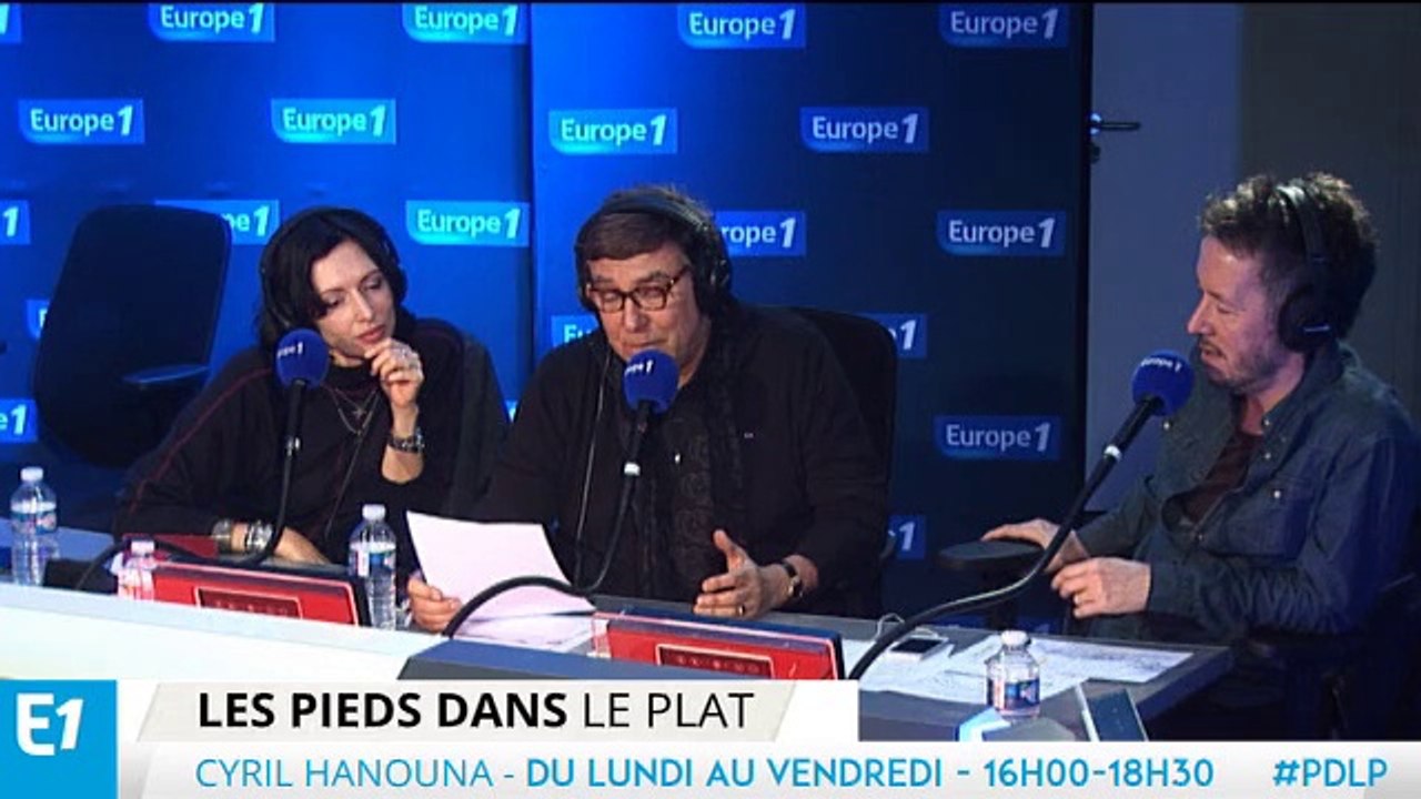 Duel de blagues entre Valérie Benaïm et Jean-Pierre Foucault – Cyril Hanouna