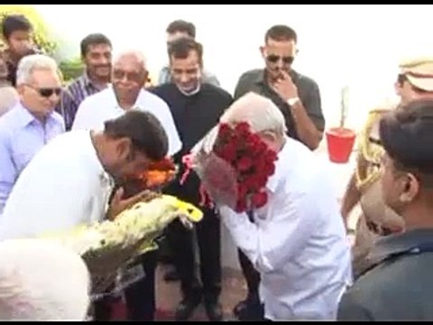 Anand Karamsad Sardar Patel memorial & Amul Dairy visited by Governor Kohli