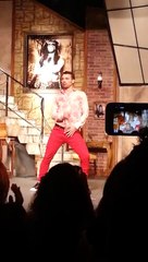 Pedro bailando Flashmob (video Violeta Cuevas) - 01 de Abril