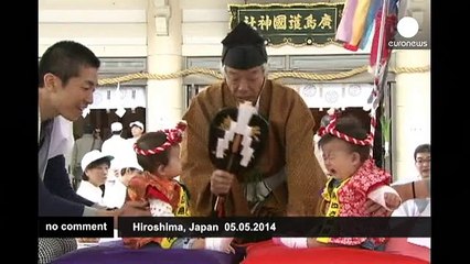 Crying baby contest in Japan - no comment