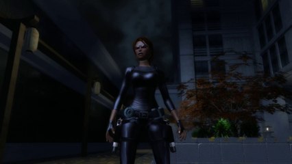 Lara Croft plaing with Dogs