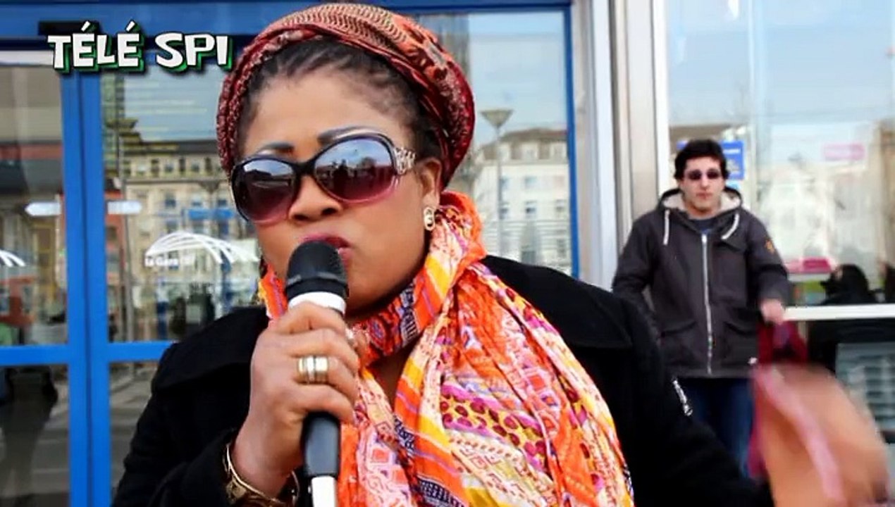 Manifestation pour la Journée Internationale de la Femme (CFAH) "Télé SPI"