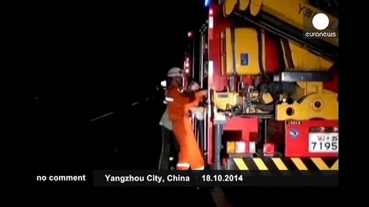 Narrow escape for truck driver in China - no comment