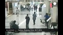 Thief intercepted by armed police in China - no comment
