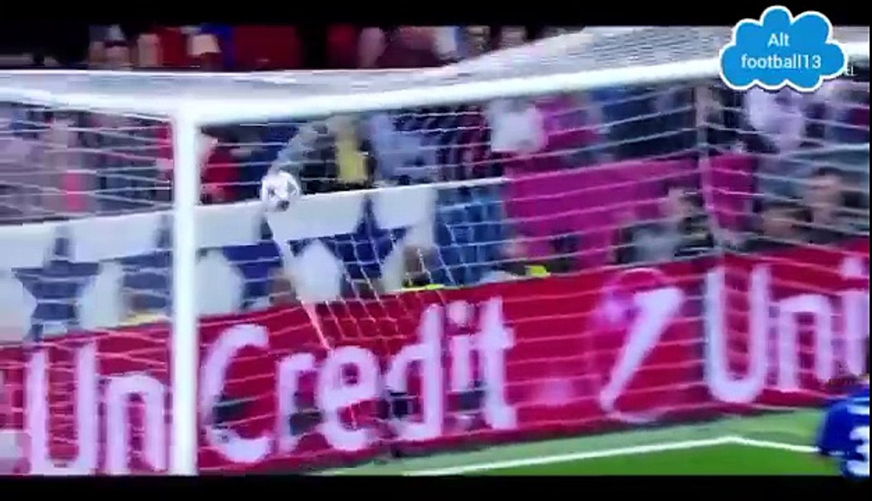 Cristiano Ronaldo~Walks~March 2015