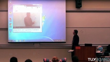 Скачать видео: Le poisson d'avril d'un prof de maths à ses élèves