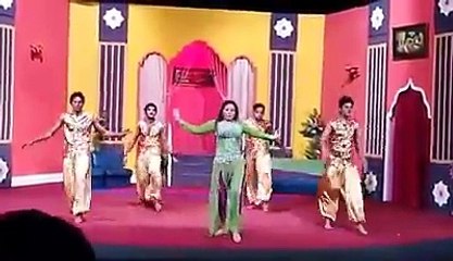 Nigar Chaudhray Vip Hot Live Mujra Free Download