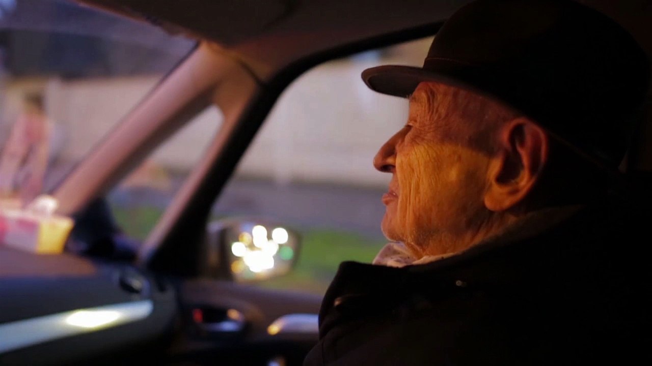 EDGAR MORIN, CHRONIQUE D'UN REGARD - Bande-annonce VF