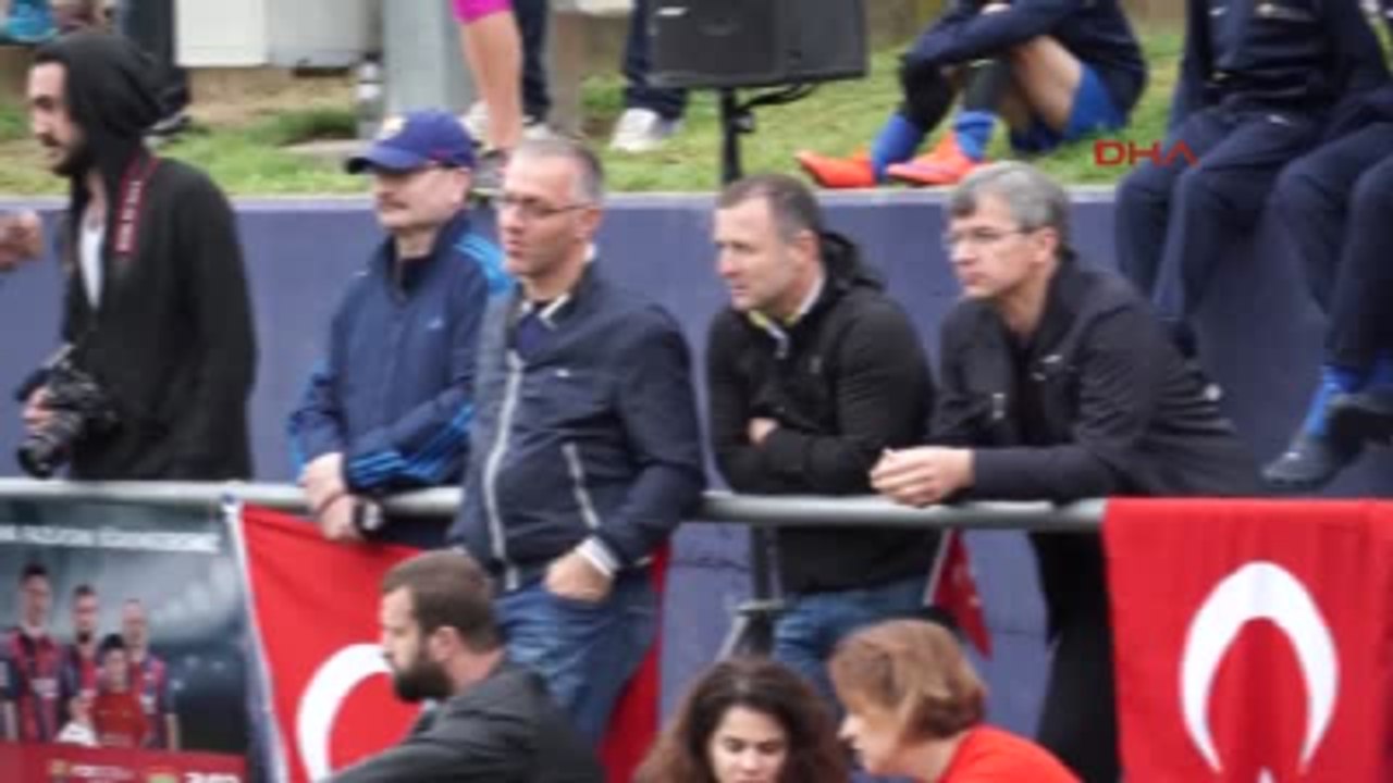 Fcbescola Uluslararası Futbol Turnuvası'nda Fcbescola İstanbul Avea Rüzgârı Esti