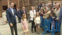 Primera misa de Pascua en Mallorca de don Felipe y doña Letizia como Reyes