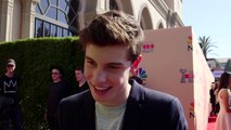 Shawn Mendes Talks Taylor Swift 1989 Tour & New Album At iHeartRadio Music Awards 2015